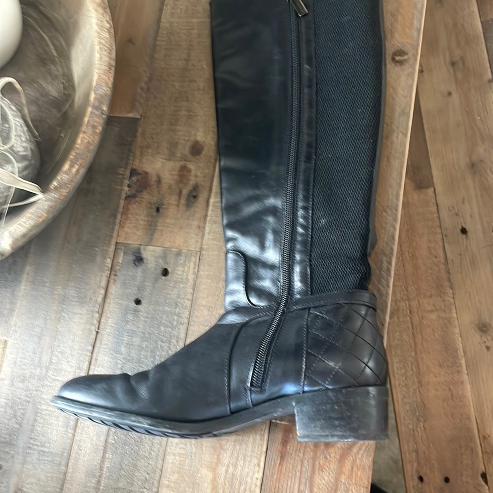 aquatala zip up leather boots size 7 womens
